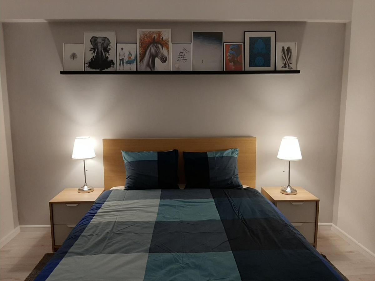 Light House Apartment Cluj-Napoca Ngoại thất bức ảnh