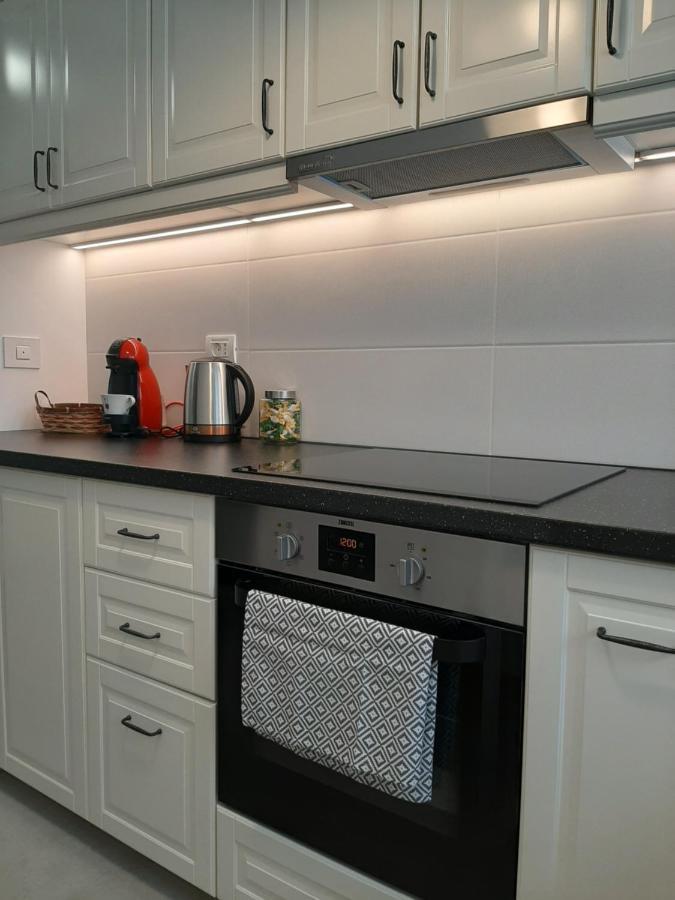 Light House Apartment Cluj-Napoca Ngoại thất bức ảnh