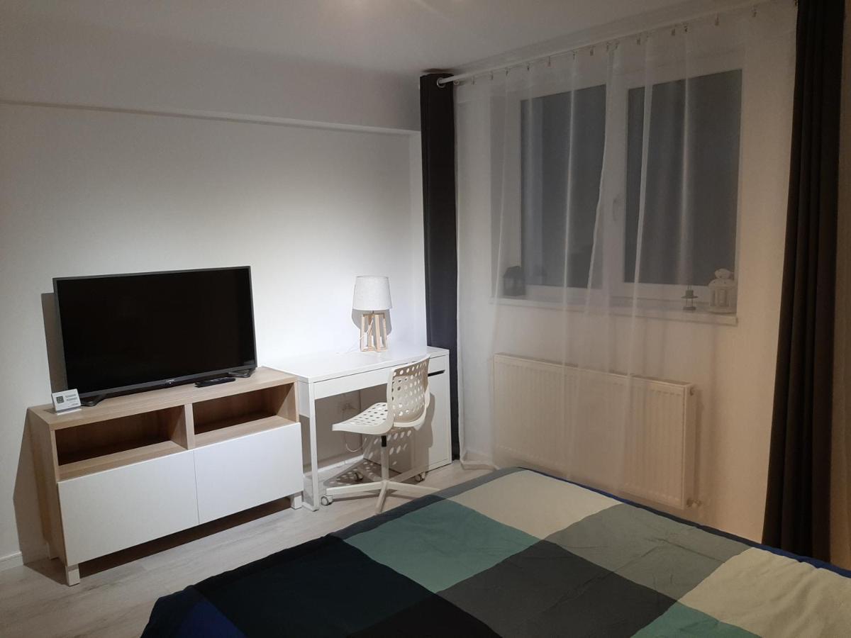 Light House Apartment Cluj-Napoca Ngoại thất bức ảnh